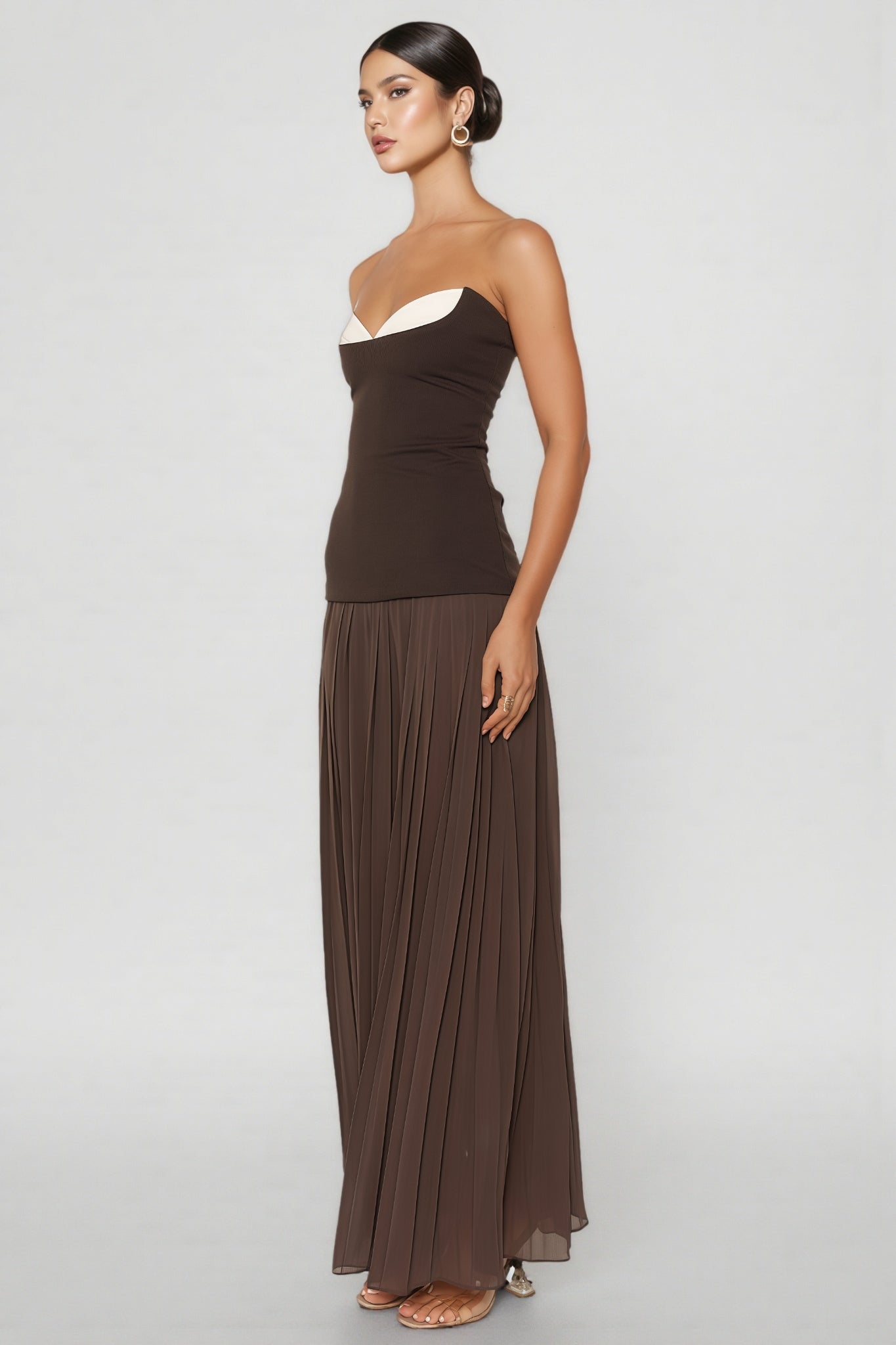 Eurien Off-shoulder Ruffled Pleated Maxi Dress