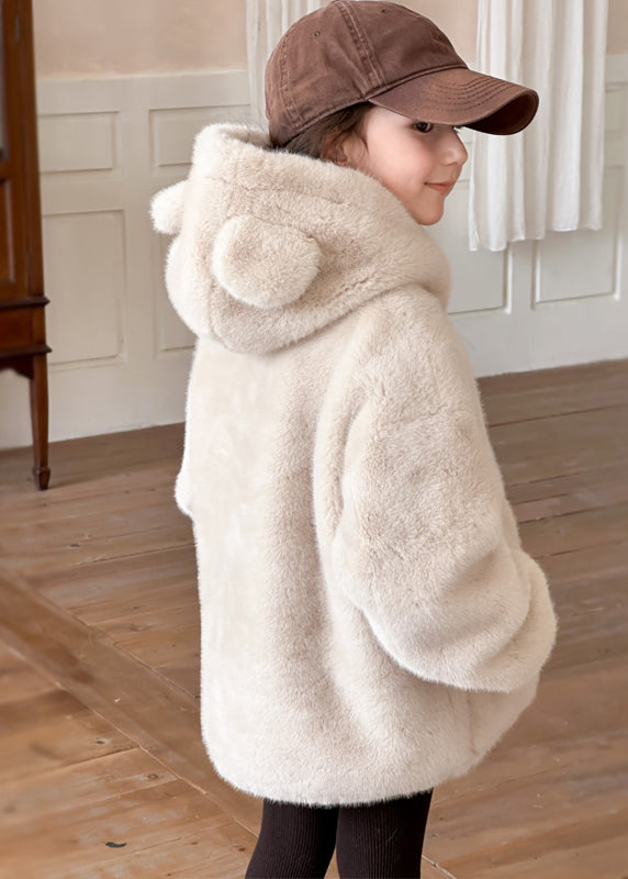 Simple Beige Zippered Pockets Mink Velvet Hoodie Coat Winter Tg014