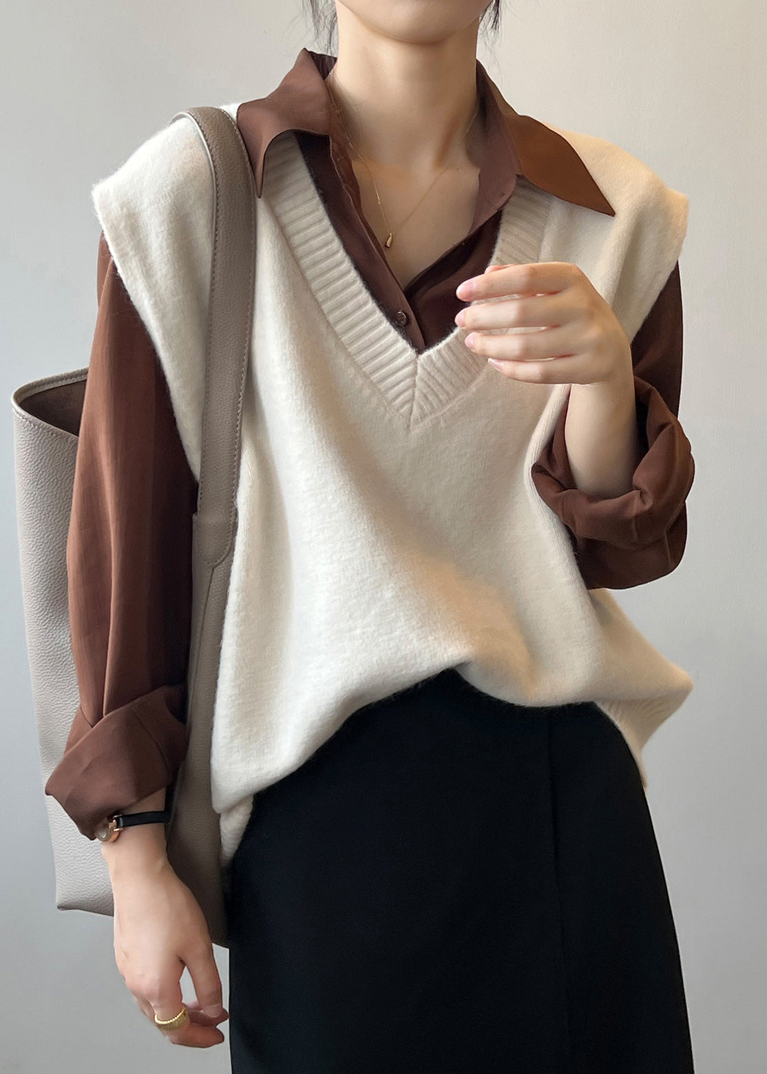 Simple Khaki V Neck Cozy Cashmere Knit Waistcoat Sleeveless Tu014