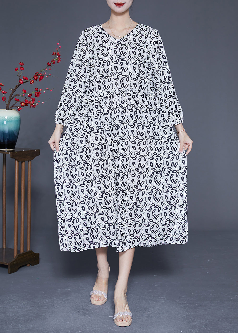 Simple White V Neck Oversized Print Chiffon Long Dresses Spring Ly1849