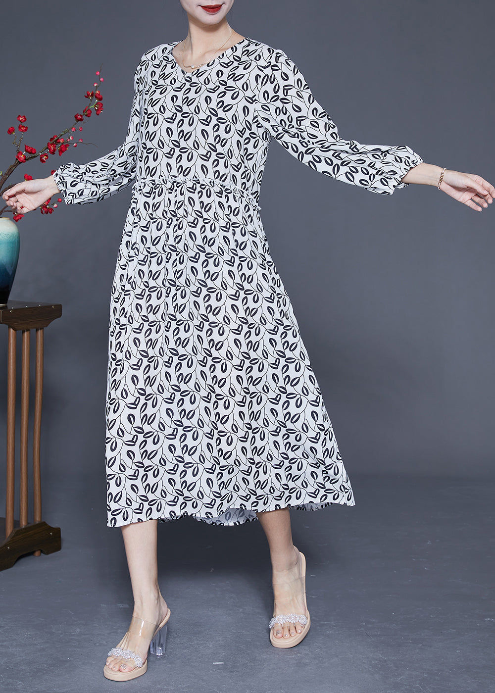 Simple White V Neck Oversized Print Chiffon Long Dresses Spring Ly1849
