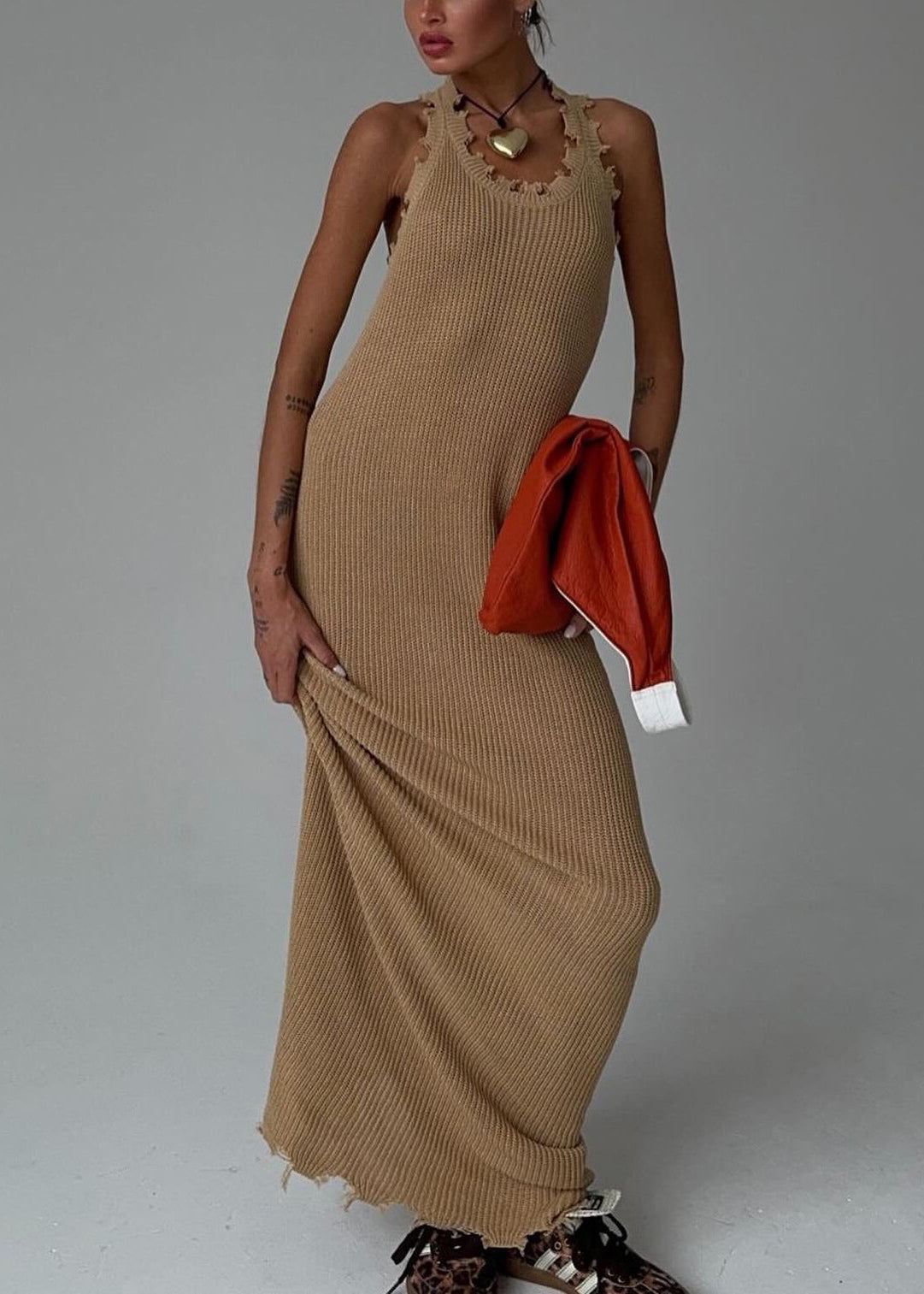 Slim Fit Khaki O Neck Knit Maxi Dresses Sleeveless Bb058