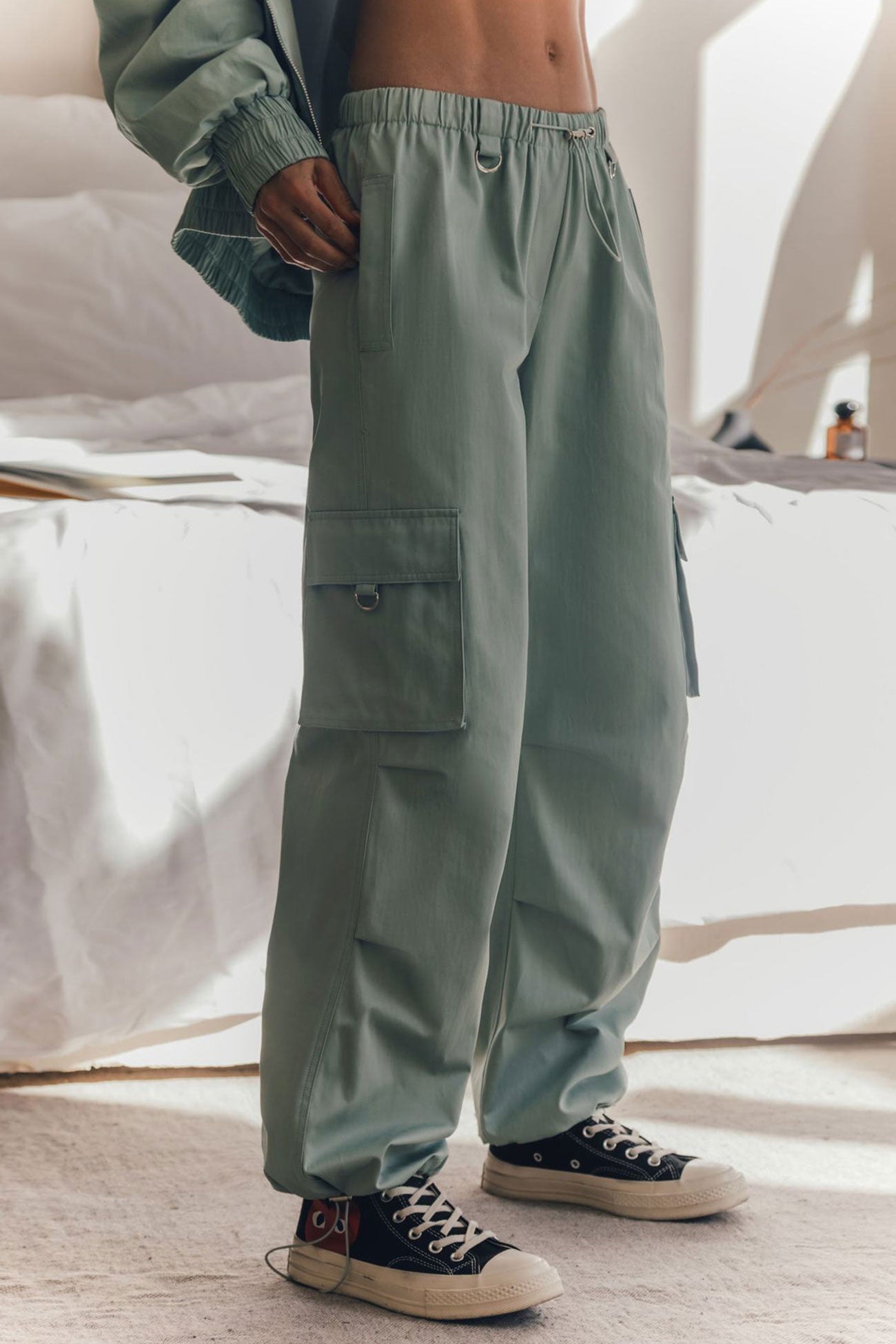 Drawstring Large Pocket Cargo Pants