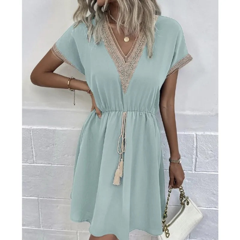 Fresh Sweet Short Lace V-neck Waist Panel Skirt Midi Dresses
