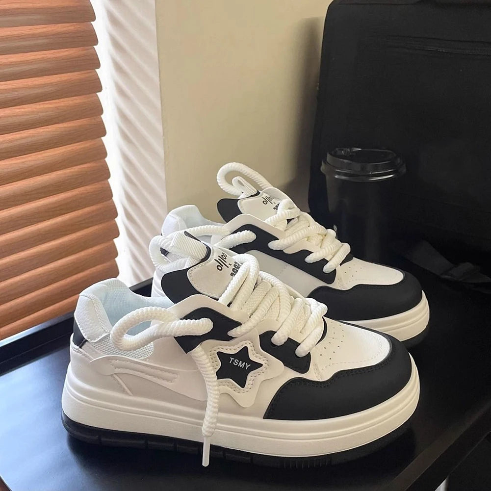 Star Walking Sneakers Y2k Platform Shoes Thick Sole Sport Shoes Non-slip Aesthetic Tennis Shoes for Outdoor Sports