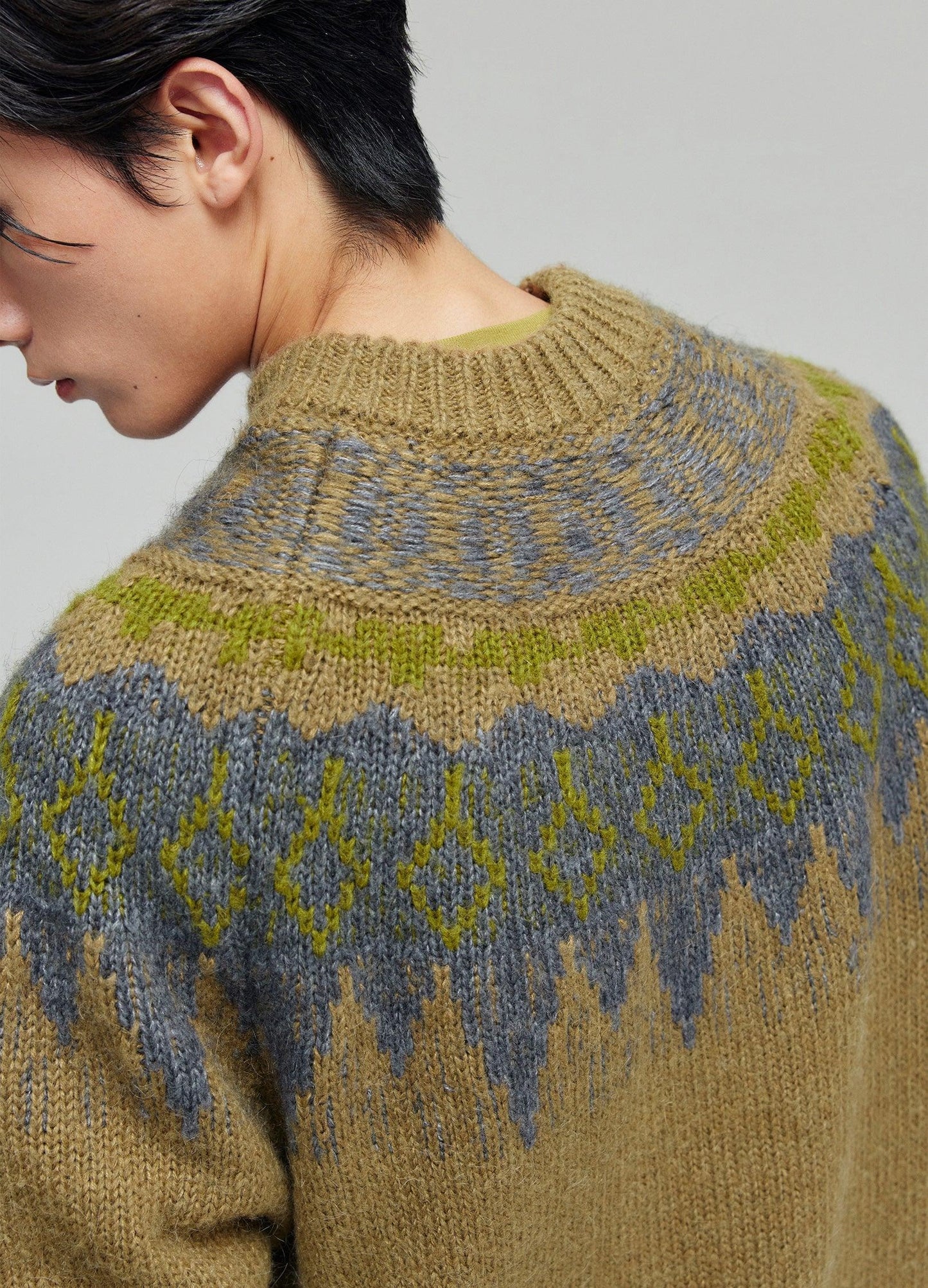 Cozy Tartan Wool Blend Zip-up Sweater
