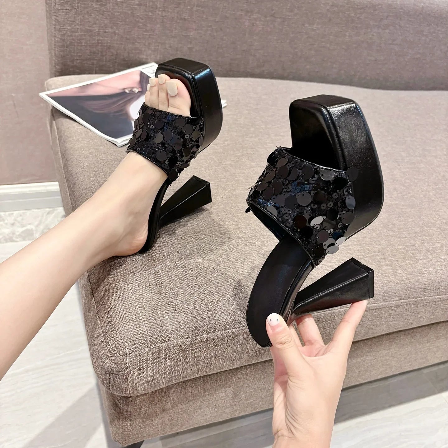 Temperamental Outdoors Platform Shoes Peep Toe Bling Square Head High-heel High Heel
