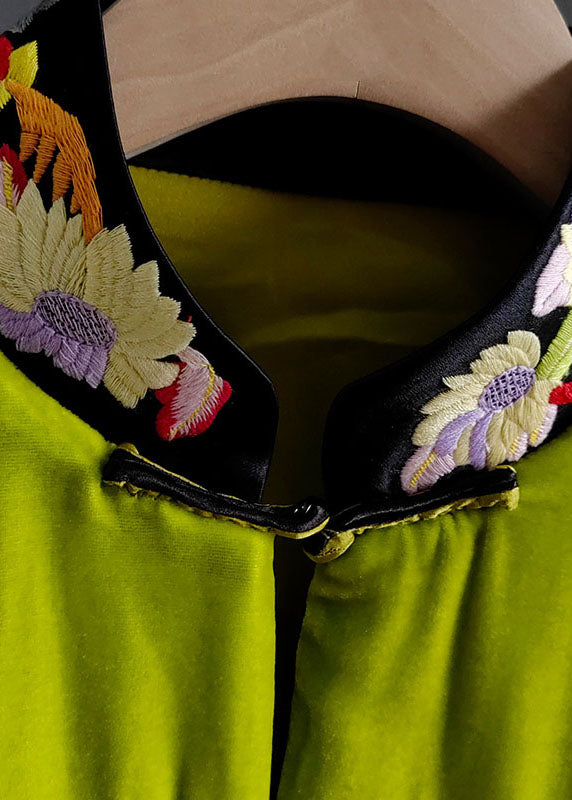 Green Stand Collar Embroideried Button Silk Velour Outwear Spring Ly0987