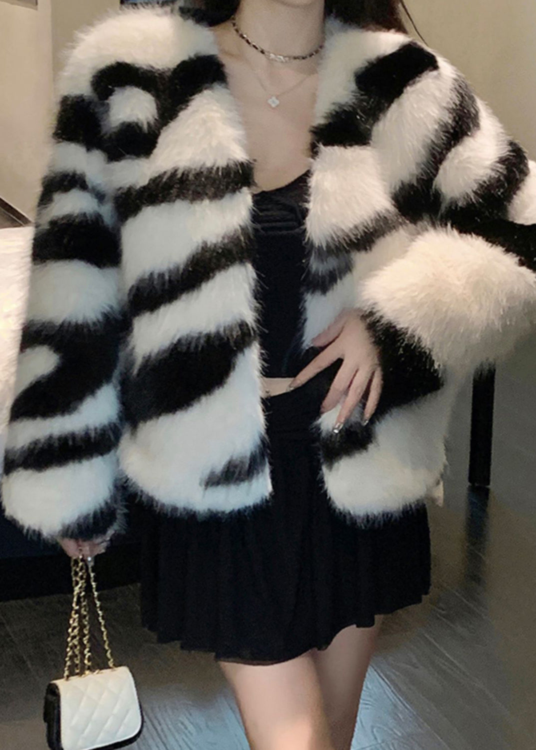 White Original Design Fuzzy Fur Fluffy Coats V Neck Winter Rh035