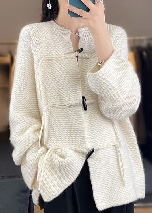 White Woolen Knit Coat O-neck Long Sleeve Ab1029