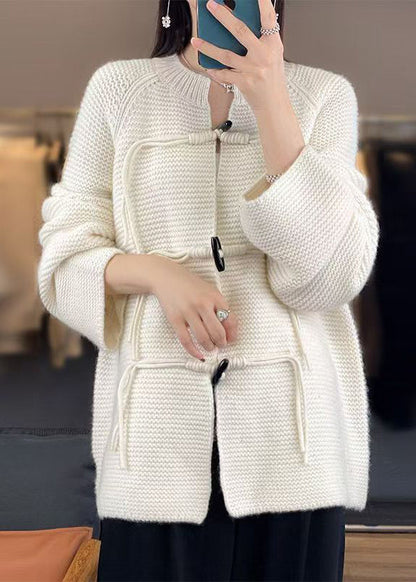 White Woolen Knit Coat O-neck Long Sleeve Ab1029