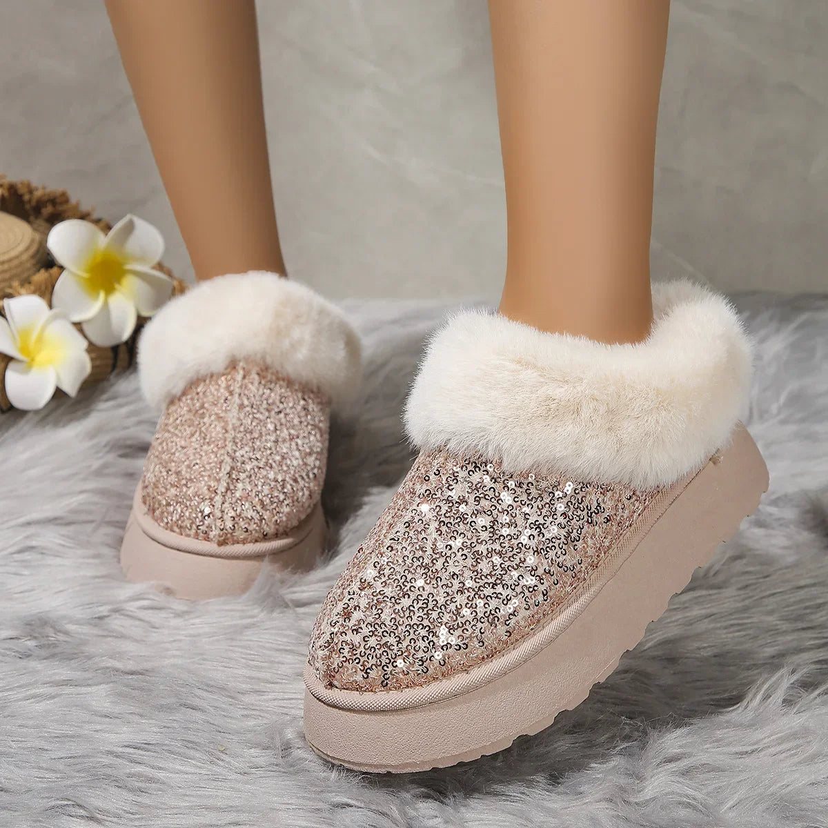 Winter Short Plush Warm Snow Boots Shoes New Suede Fur Chelsea Ankle Boots Flats Platform Shoes Botas