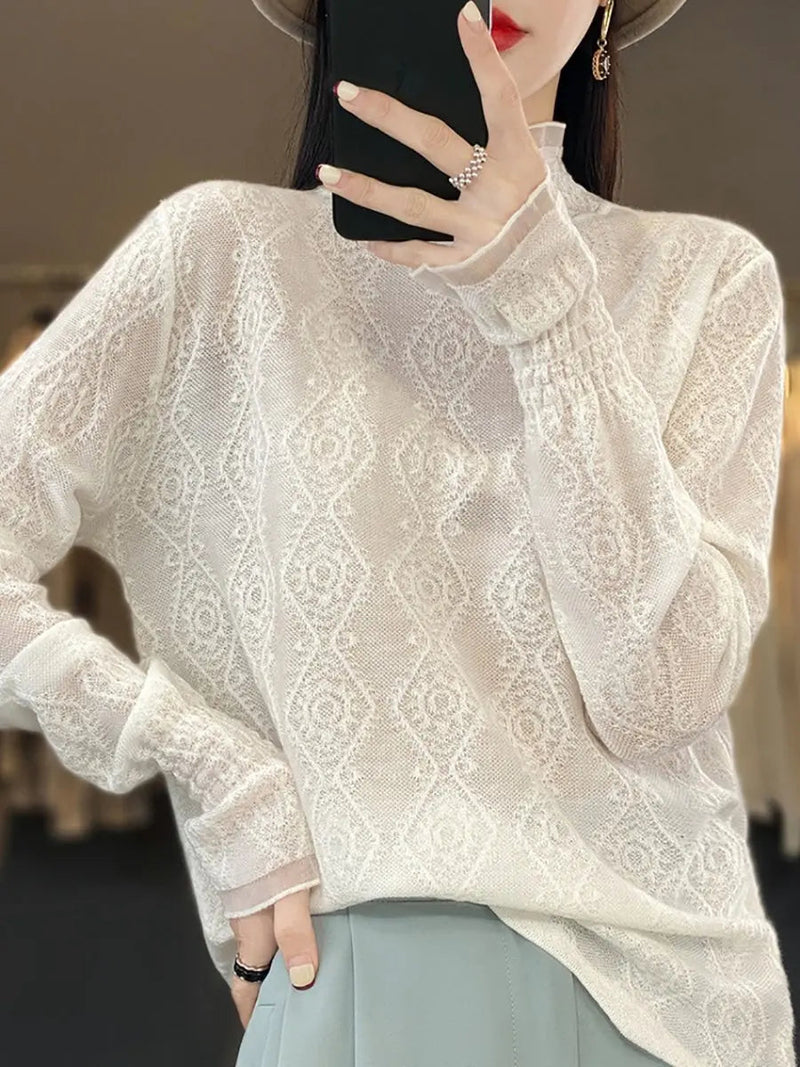 Lacework Knitted Half-turtleneck Blouse