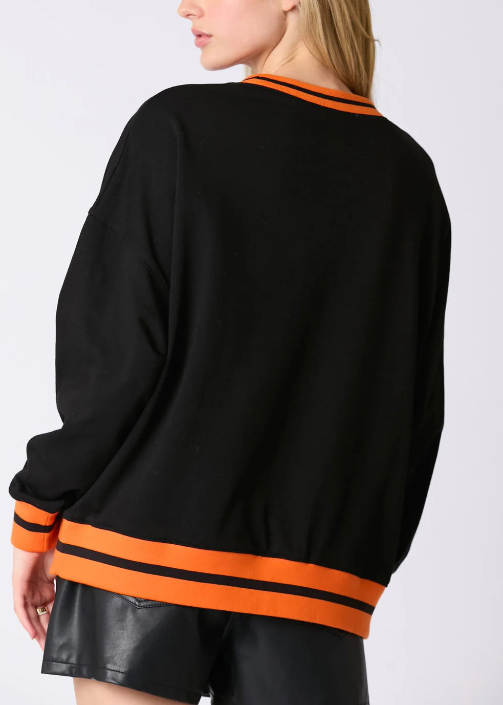 Black O Neck Character Cotton Sweatshirts Long Sleeve Ae1037