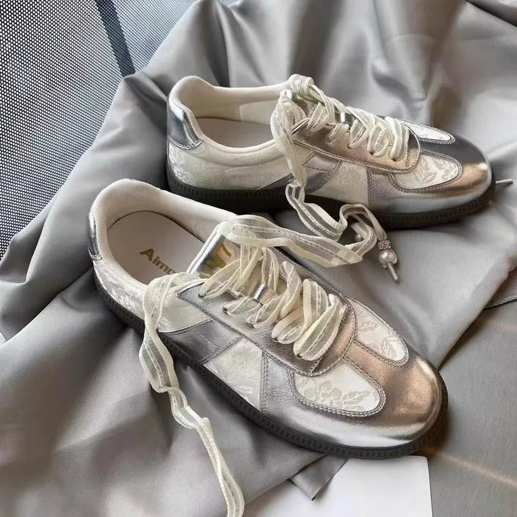 Jogging Sneakers Youth Silver Lace-up Outdoor Athletic Trainers Low Heels Breath Tennis Flats Walking Shoes