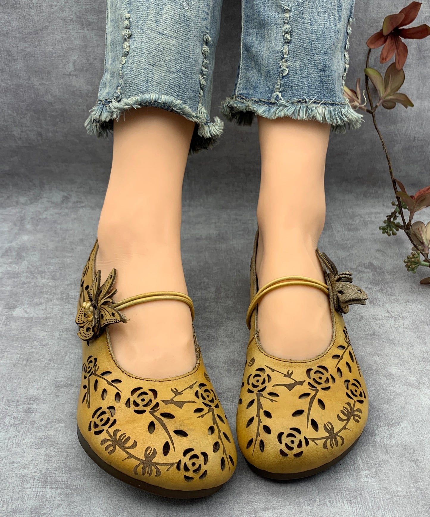 Green Hollow Out Genuine Leather Flat Feet Shoes Rt1036