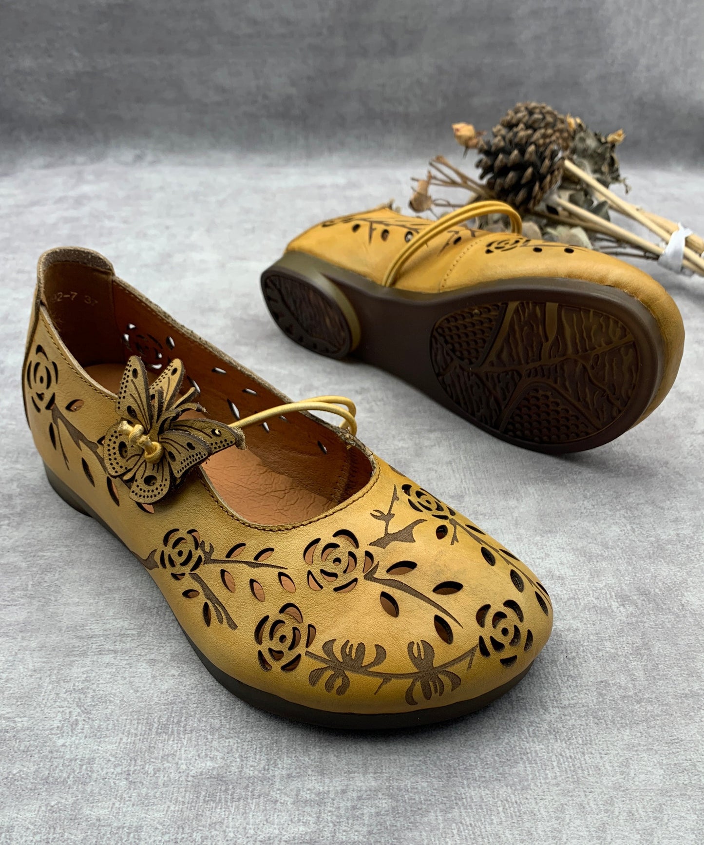 Green Hollow Out Genuine Leather Flat Feet Shoes Rt1036
