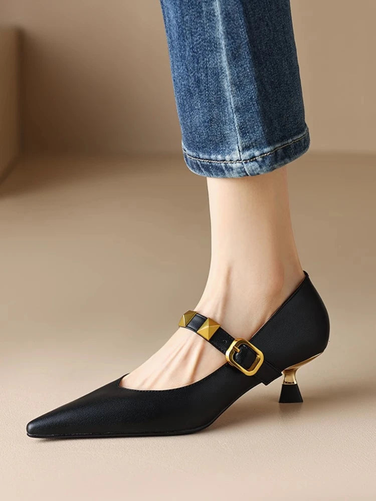 Fall New Pointed Shal Mouth Rivets Professional Temperament Shoes Low Heel Pumps