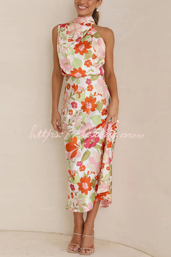 Fascinating Day Halter Neck Elastic Waist Maxi Dress