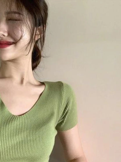 Tee Tops for V-neck Short Sleeve T-shirt Woman Slim Color T Shirts