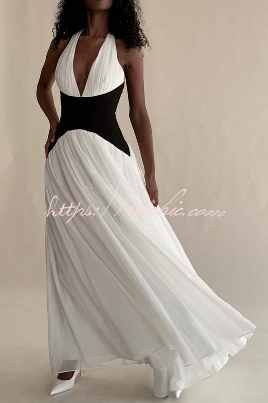 Fashionable Color Matching Halter Neck Waist Maxi Dress