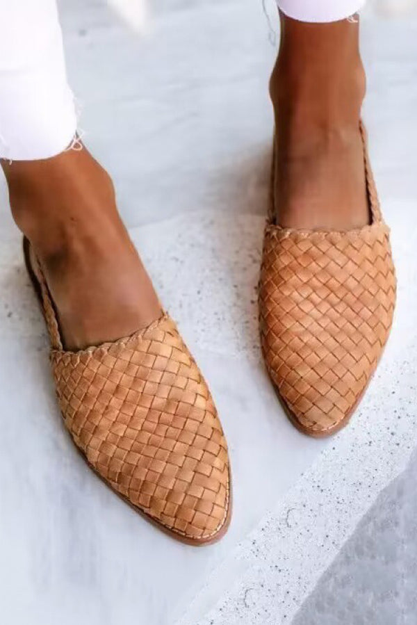 Pointed Toe Woven Flat Sandals