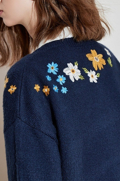 Embroidered Knit Blouse