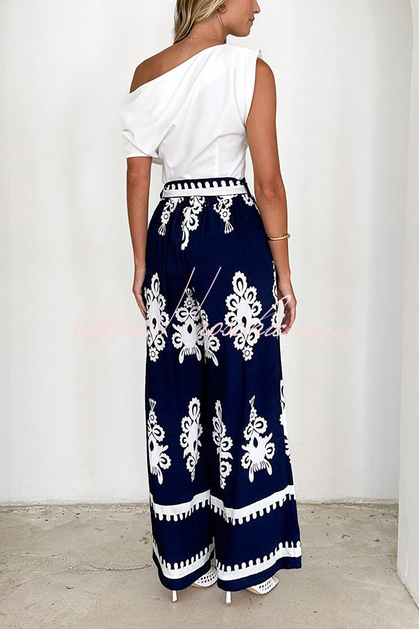 Unique Print Belted Pocket Wide Leg Pants