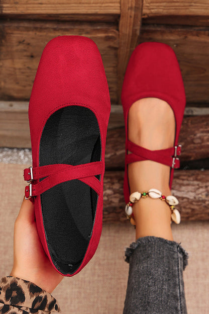 Fashionable Buckled Suede Round Toe Shoes