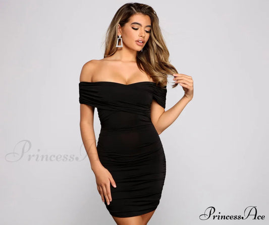 Alluring and Charming Off-the-shoulder Mini Dress
