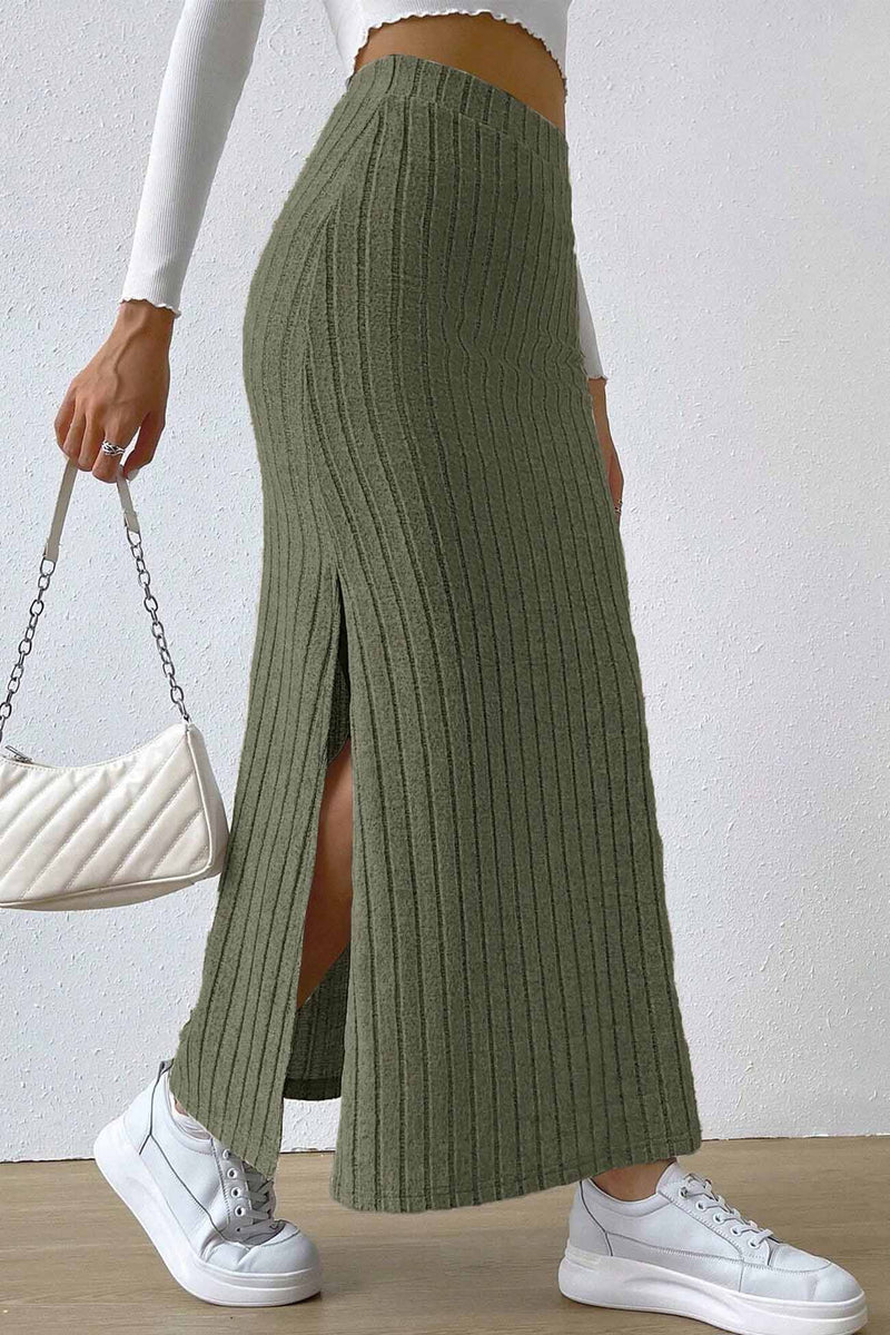 Color Slit Knitted Skirt