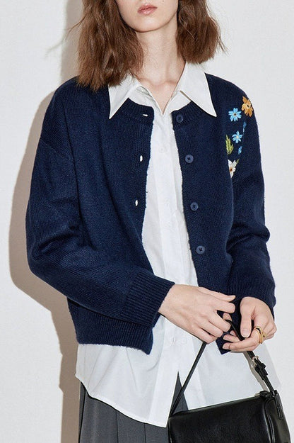 Embroidered Knit Blouse