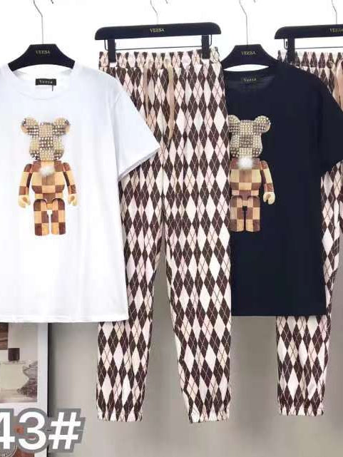 Print M O T-shirt & Pants Coord Set