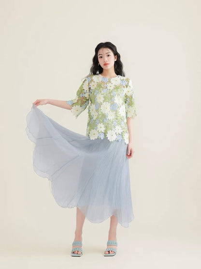Boutique Green O-neck Hollow Out Embroidery Short Sleeve Blouse