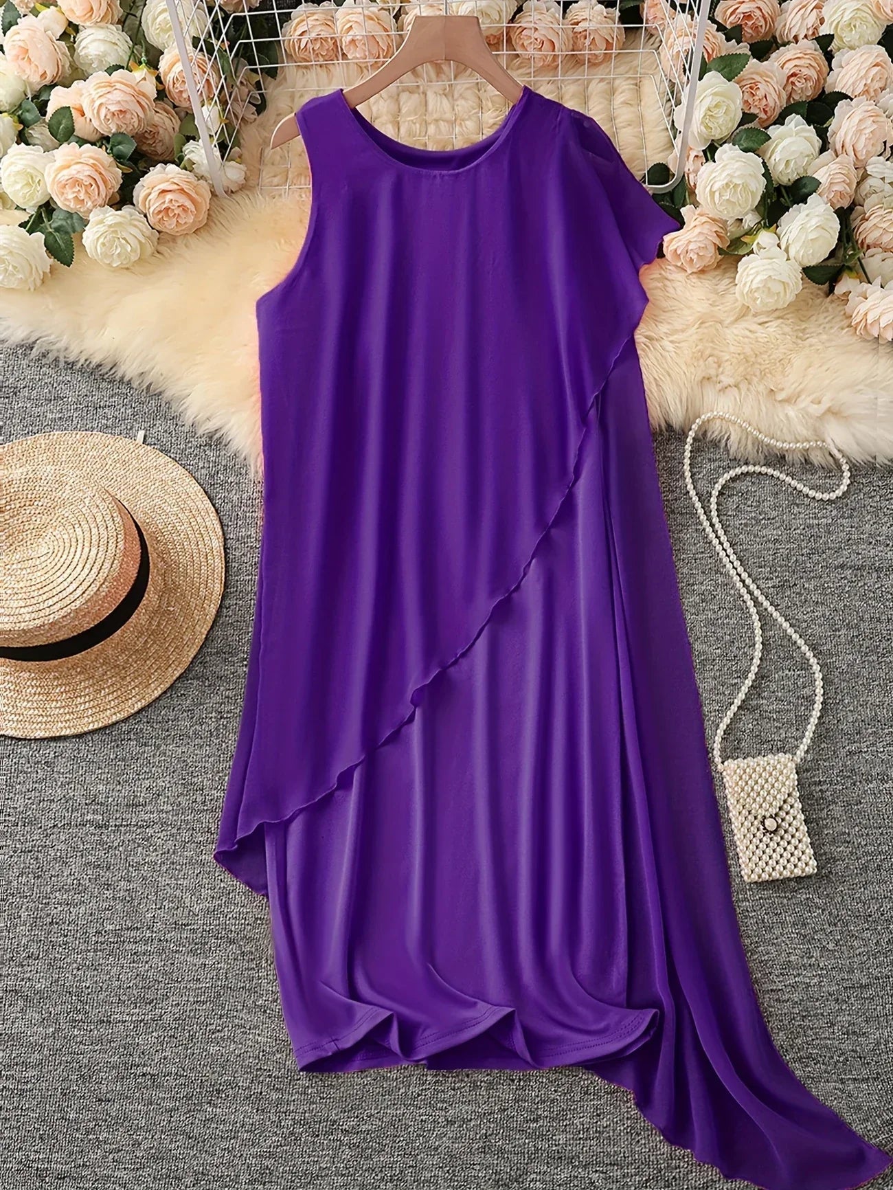 Murray - Modern Elegance Midi Dress