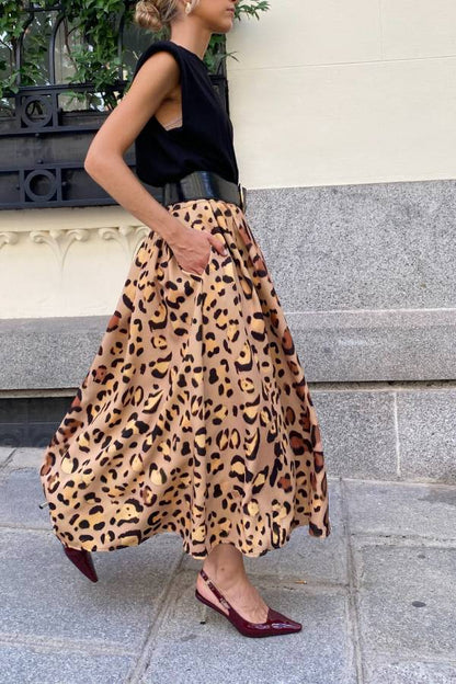 Stylish Leopard Print Large Hem Maxi Skirt