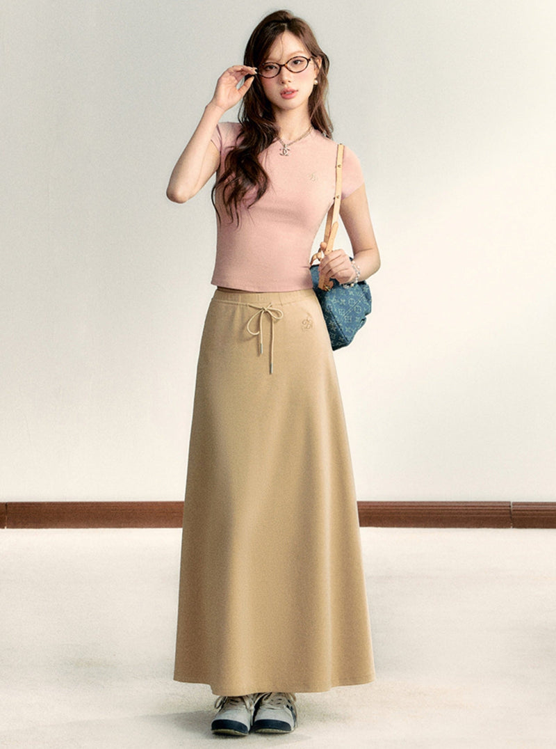 Classic Cropped T-shirt - Short Sleeve Fitted Basic Tee