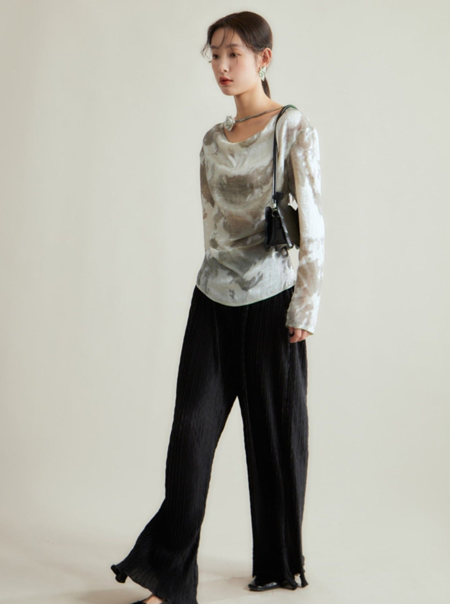 Silvery-white Satin/silk Blouse