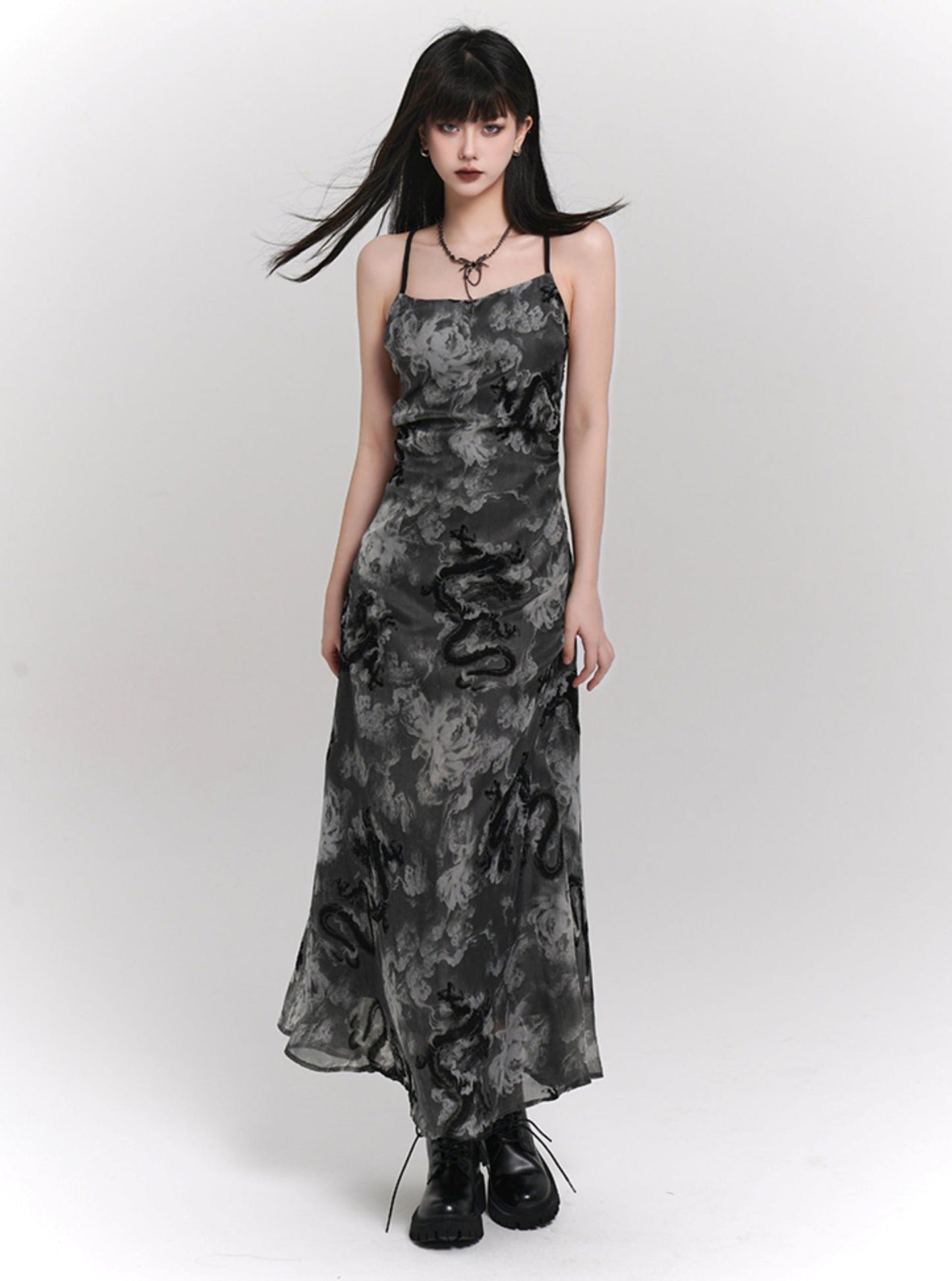 Ladyghost Chinese Style Fitted Maxi Dress - Gray Patterned Sleeveless Ankle-length