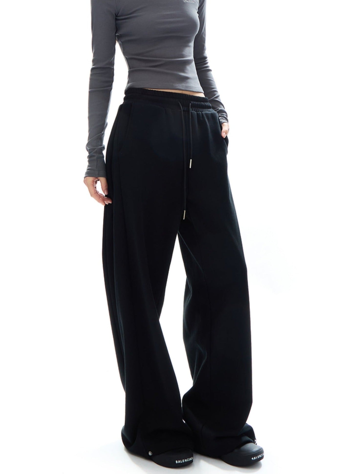 Relaxed Wide-leg Sweatpants