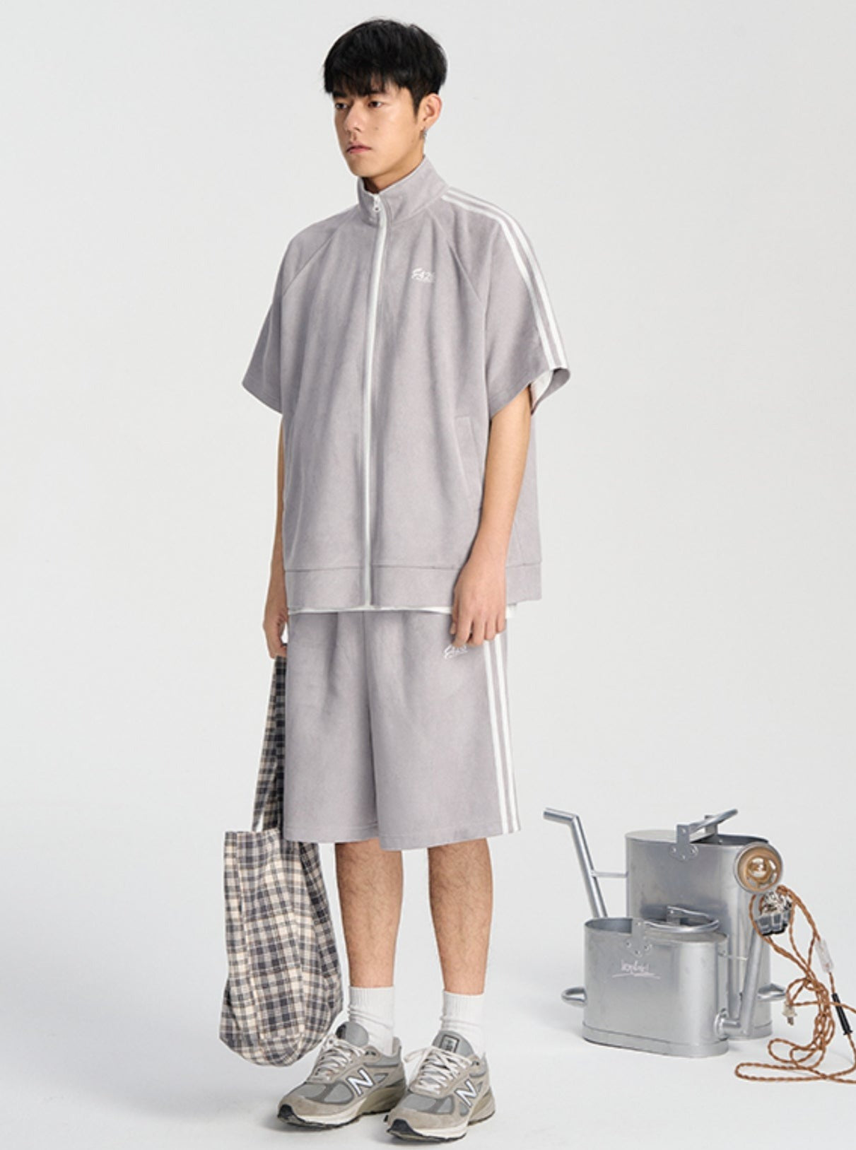 Faux Suede Track Short Pants
