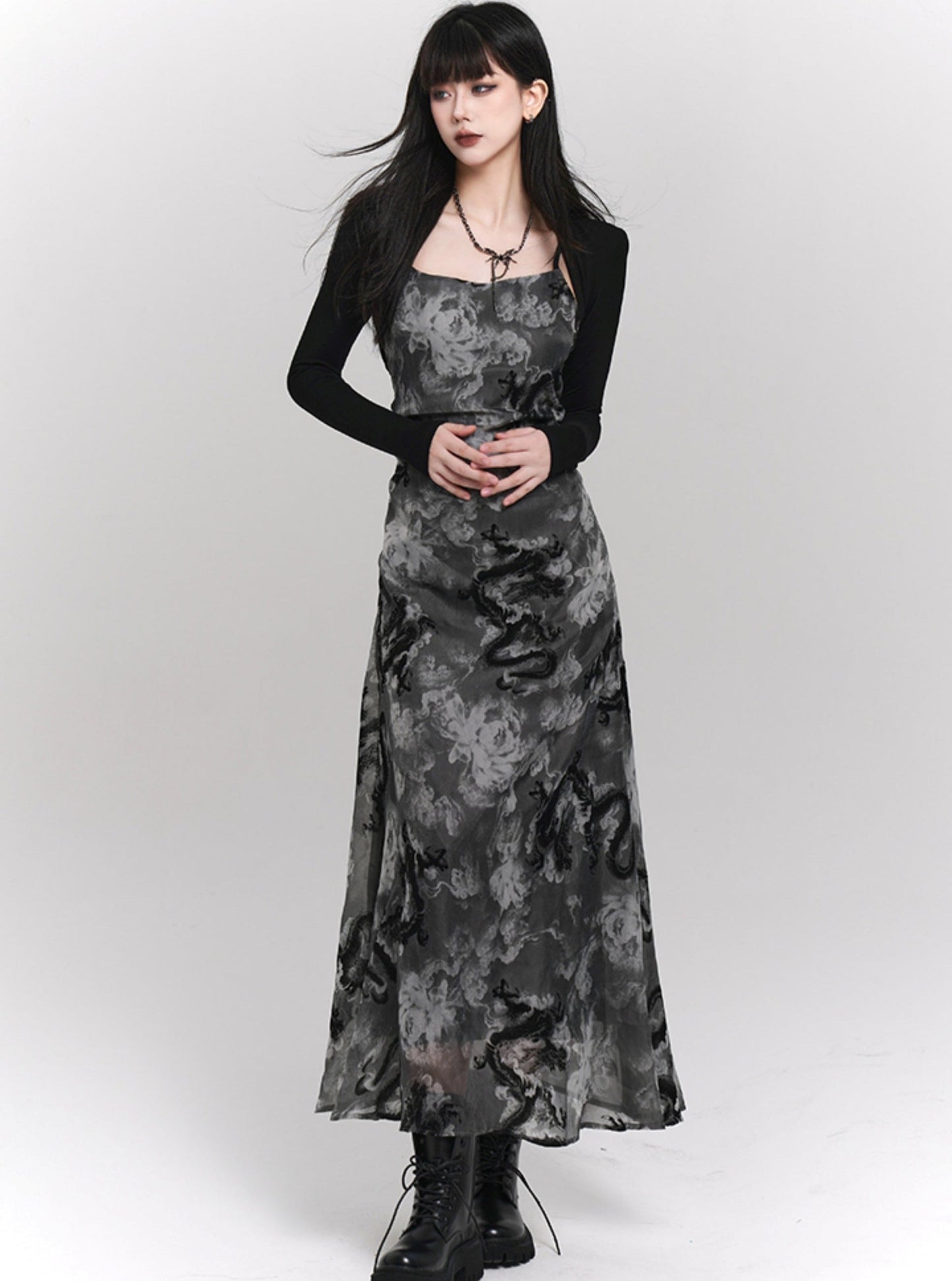 Ladyghost Chinese Style Fitted Maxi Dress - Gray Patterned Sleeveless Ankle-length