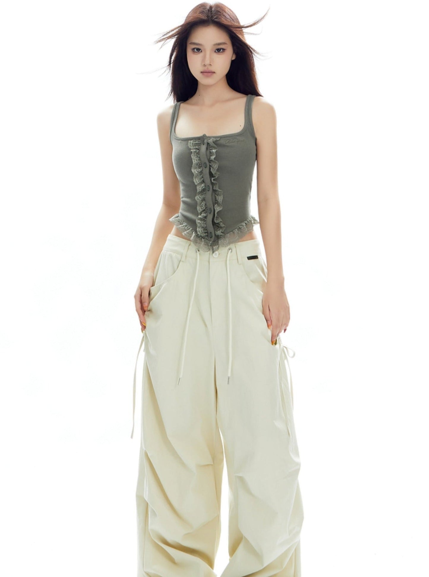 Urban Flow Wide-leg Cargo Pants