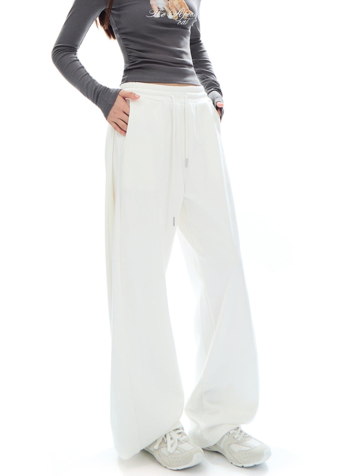 Relaxed Wide-leg Sweatpants