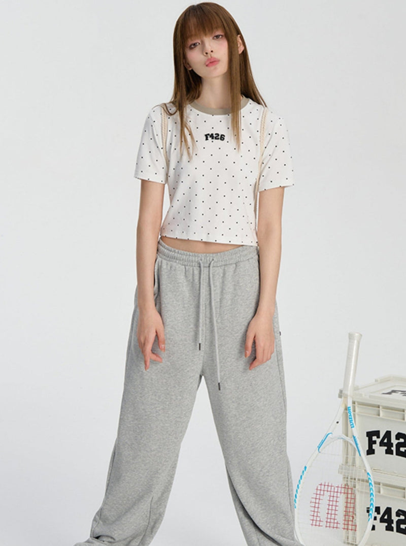 Polka Dot T-shirt in Summer Street Style
