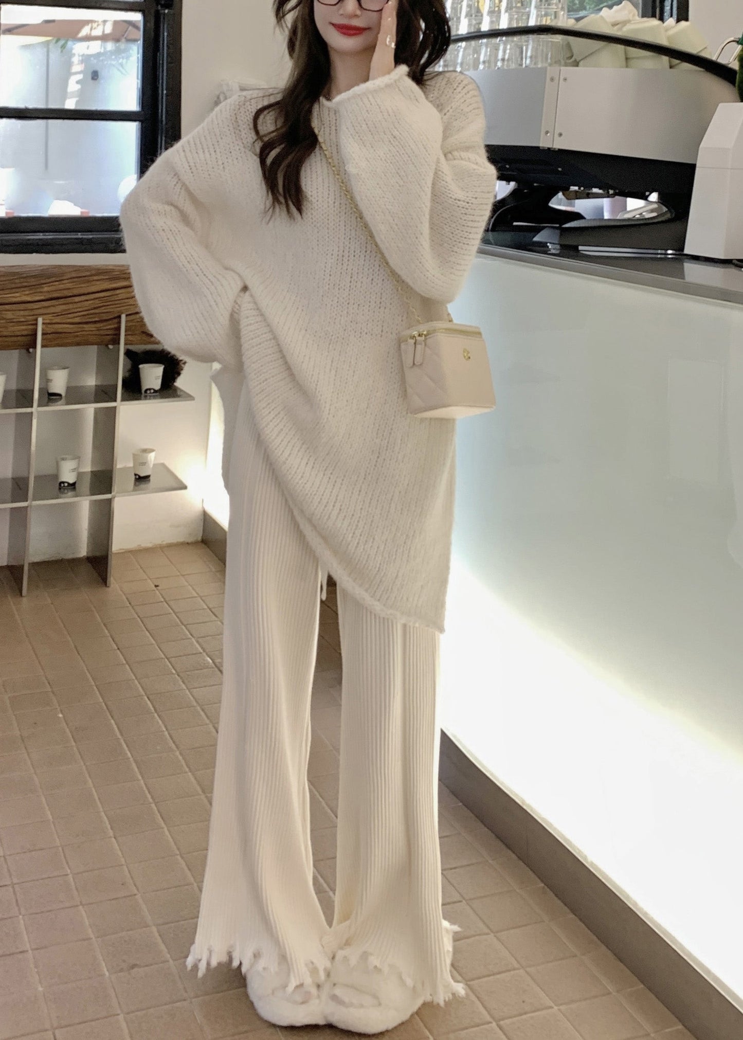 Beige O-neck Thick Cotton Knit Waistcoat Sweaters and Trousers Three Piece Set Winter Wv003