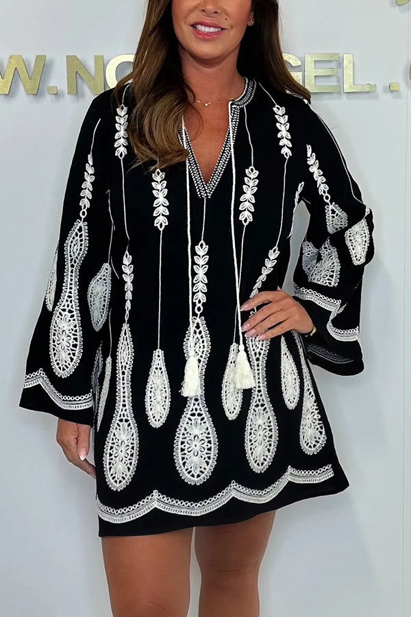 Fashionable Embroidered Pattern V-neck Trumpet Sleeve Loose Mini Dress