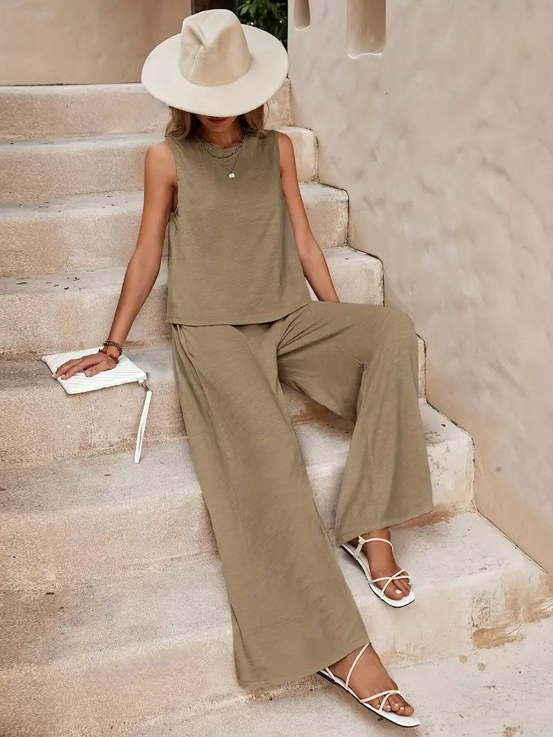 Amélie - and Comfortable Two-piece Set