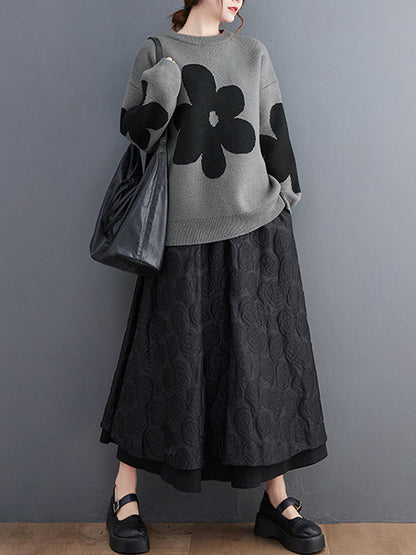 Loose Black Round-neck Contrast Color Flower Long Sleeve Sweater An1070