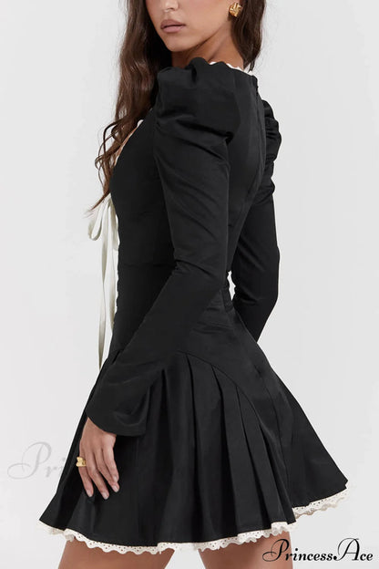 Black&cream Pleated Stylish Mini Dress